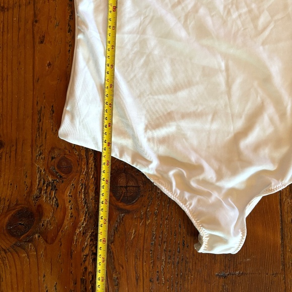NWT Spanx Smooth Jersey Ballet Bodysuit, White , Size Large, Short Sleeve - Picture 7 of 11